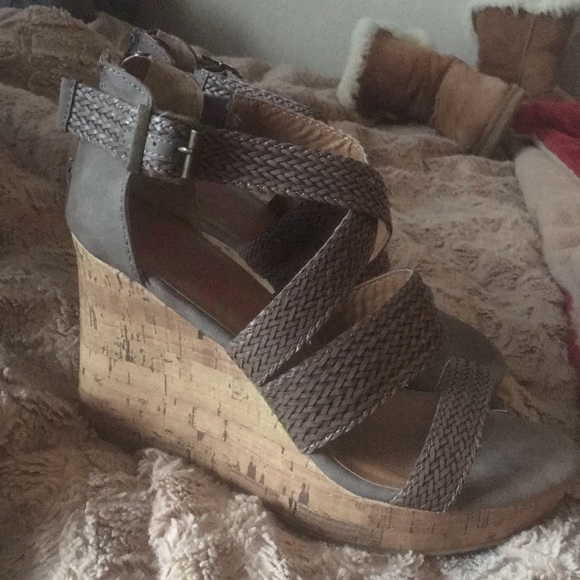 Wedges - Picture 3 of 3